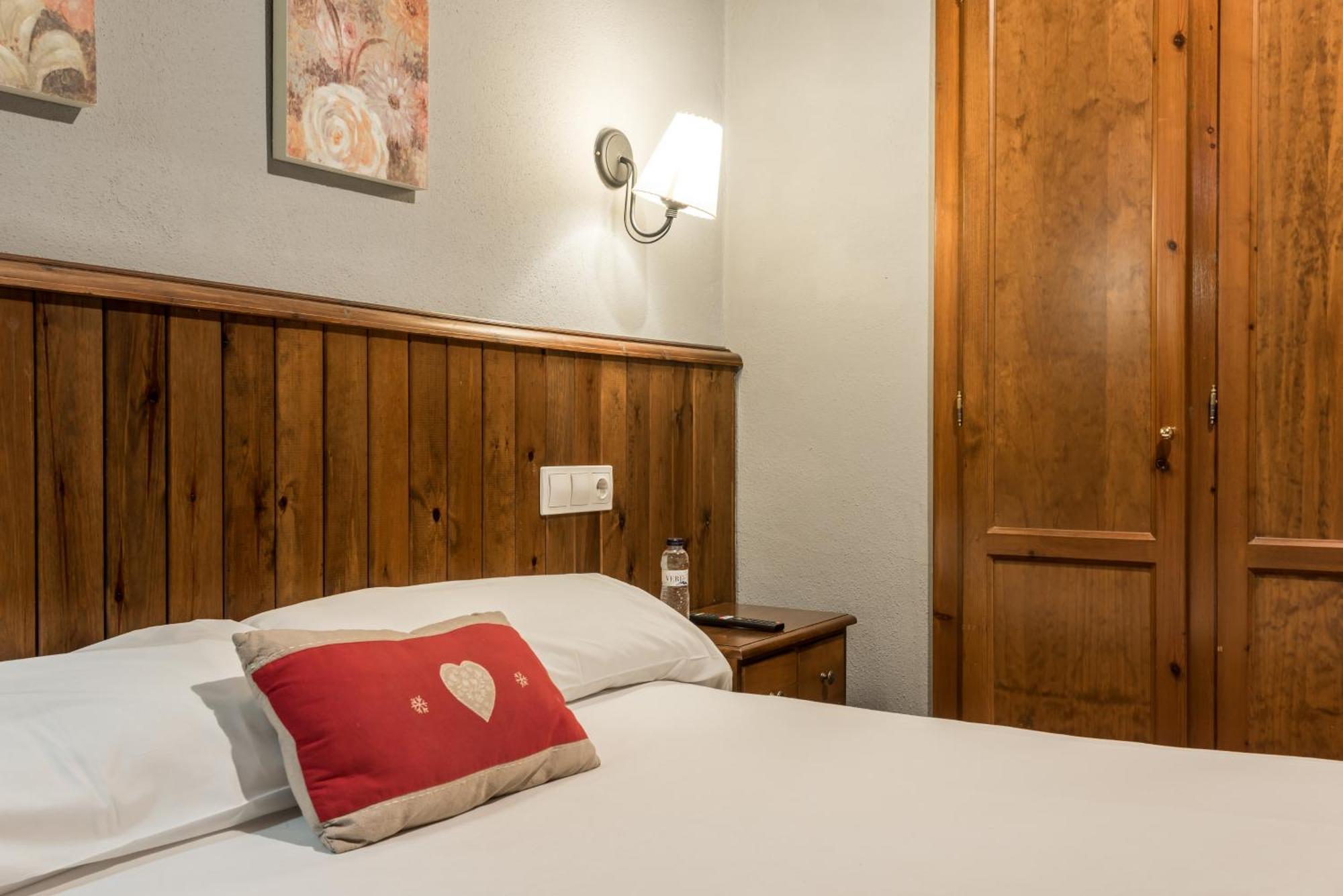Hotel Snoe Beret Вьелья Экстерьер фото
